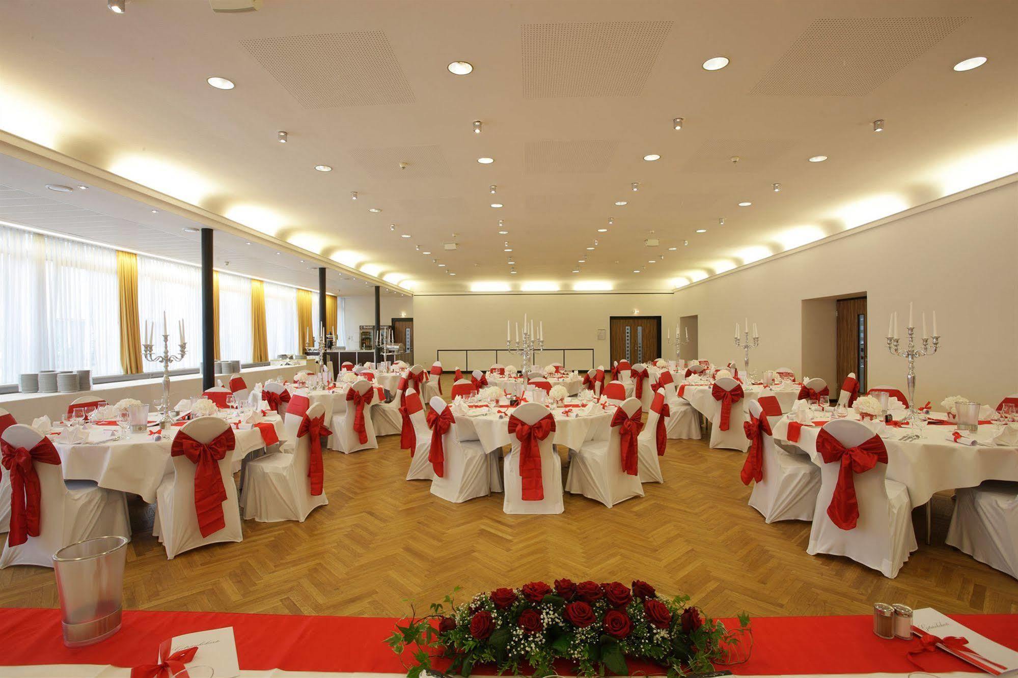 Designhotel + Congresscentrum Wienecke Xi. Ганновер Экстерьер фото